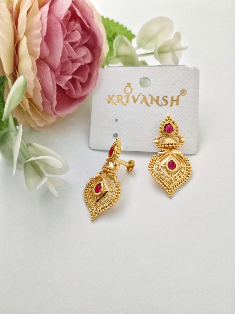 Ruby pink Stud Hengings - Image 2