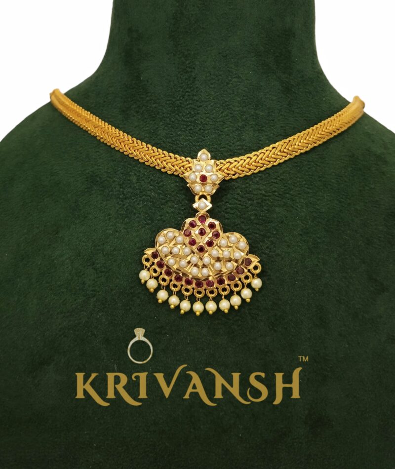 Impon RubyPink stone with Pearls Attigae Necklace - Image 4